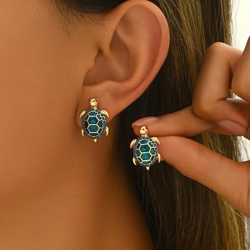Elegant Cute Turtle Stud Earrings