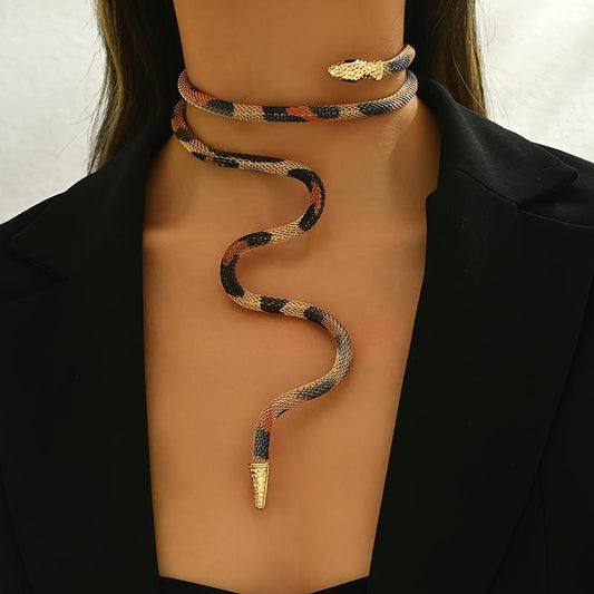 Adjustable Bending Snake Necklace