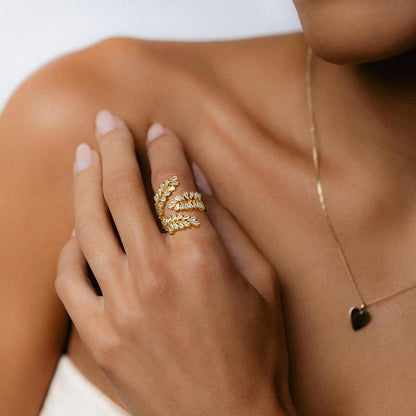 14k Elegant Leaf Wrap Around Ring