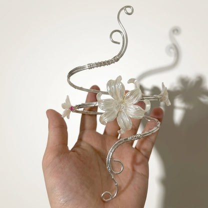 Floral Lily Arm Bracelet