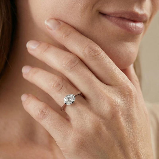 Elegant East to West Ring