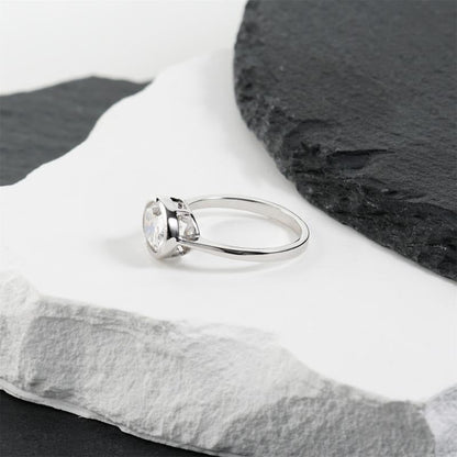 Elegant East to West Ring